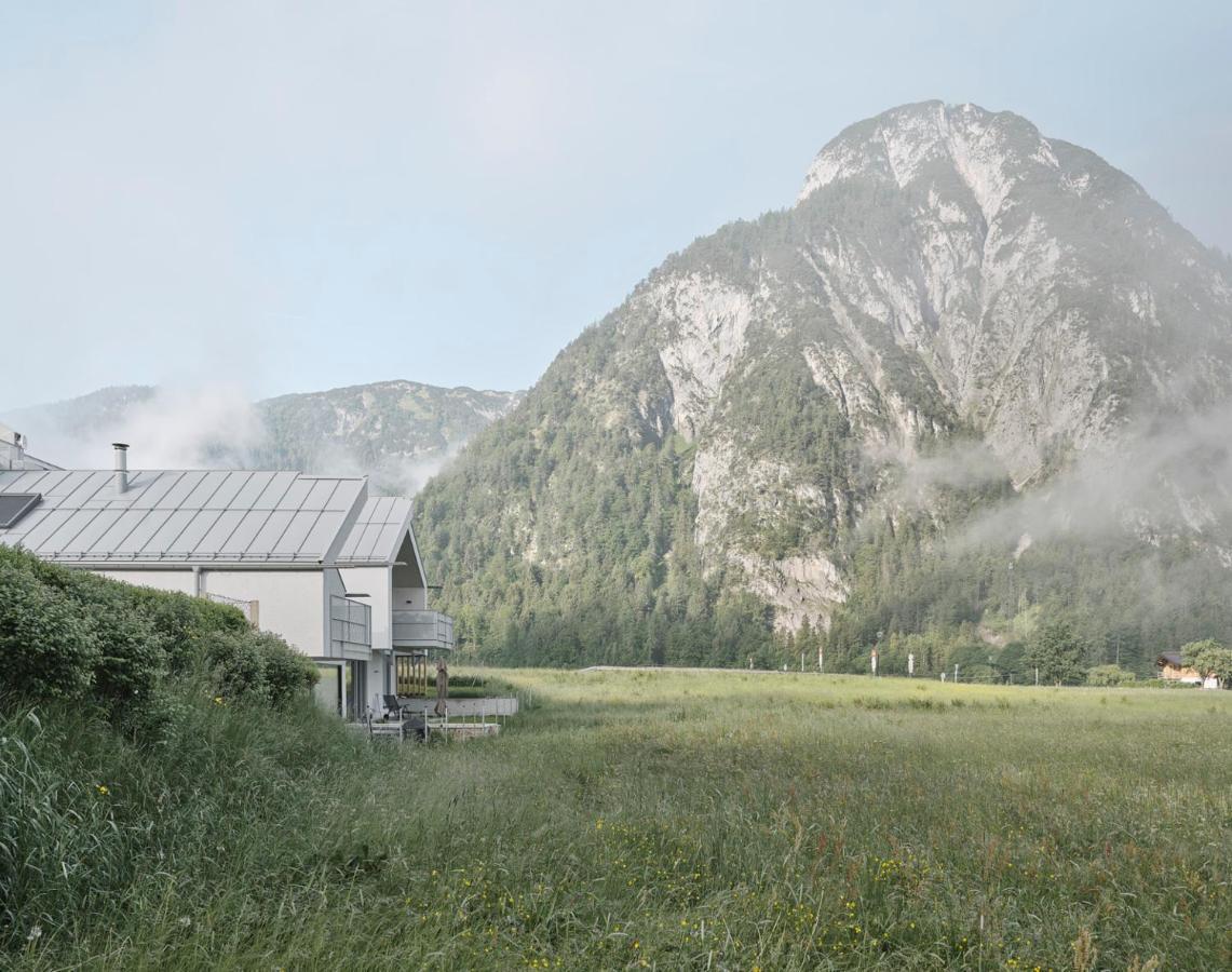 Urban Mountain Chalet With Lake View Маурах Екстер'єр фото