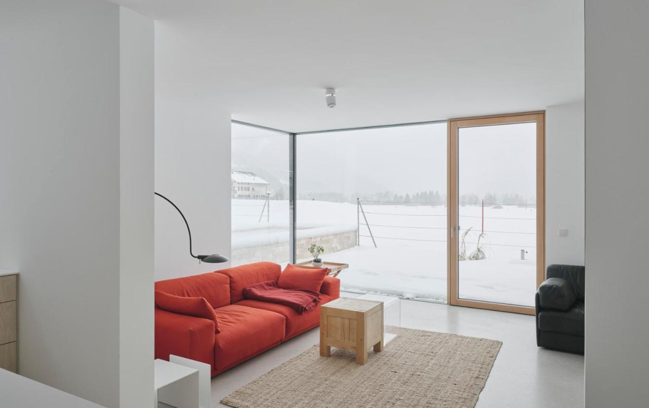 Urban Mountain Chalet With Lake View Маурах Екстер'єр фото