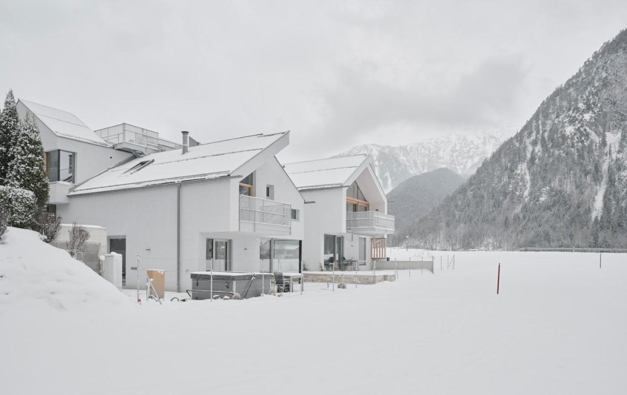 Urban Mountain Chalet With Lake View Маурах Екстер'єр фото